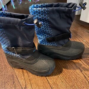 Kamik Kids size 12 Snow Boots